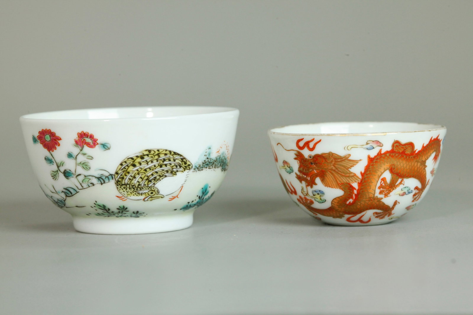 2 Fine Chinese 18th & 19th C Porcelain Cups (1 of 8)