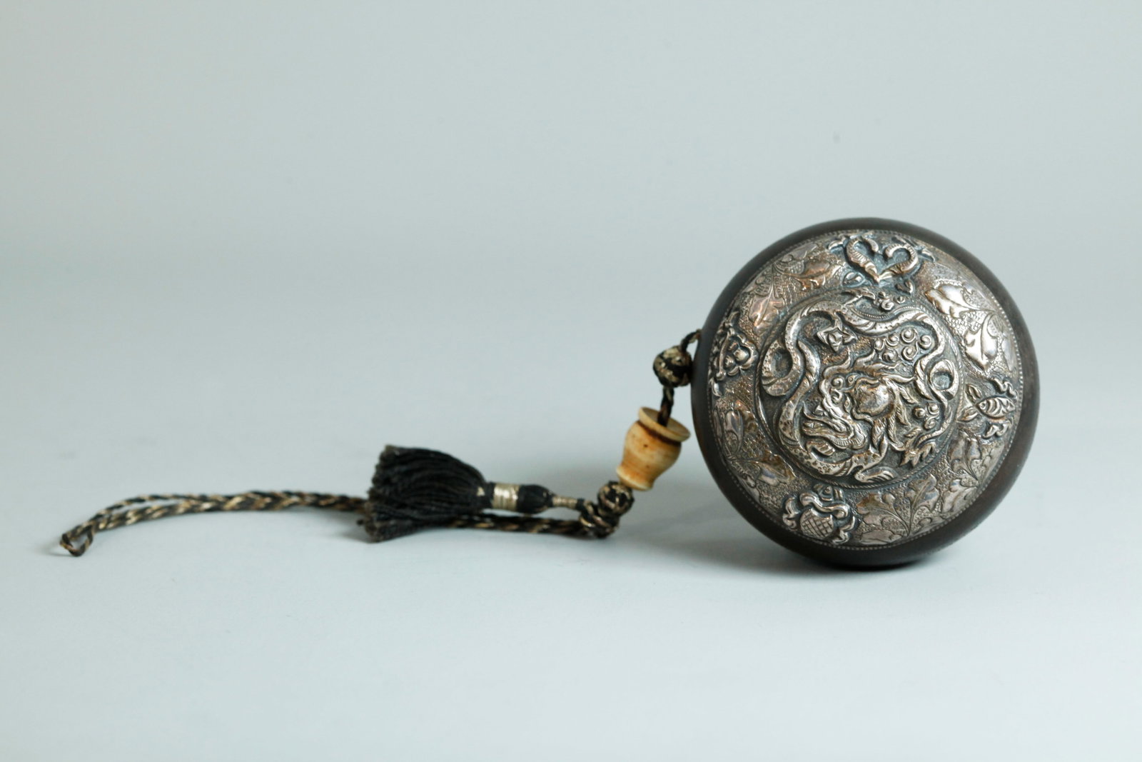 Fine Tibetan Silver & Wood Round Gau Votive Box (1 of 5)