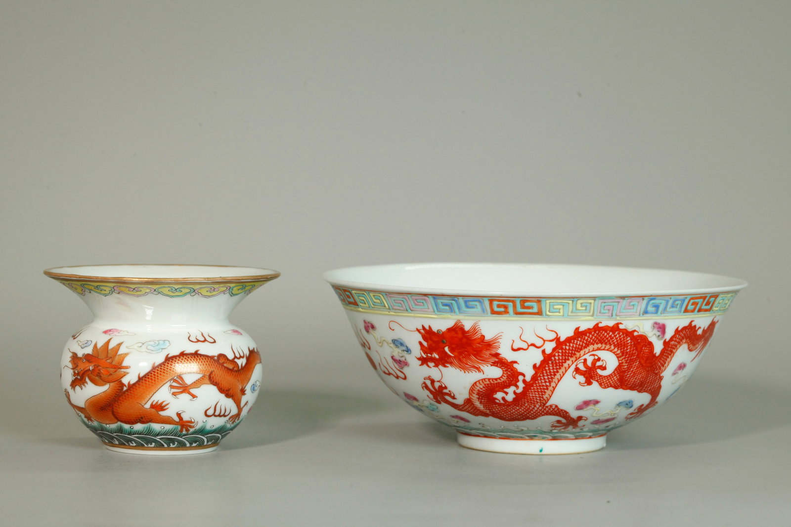 2 Chinese Dragon Phoenix Porcelains Bowl & Zhadou (1 of 5)