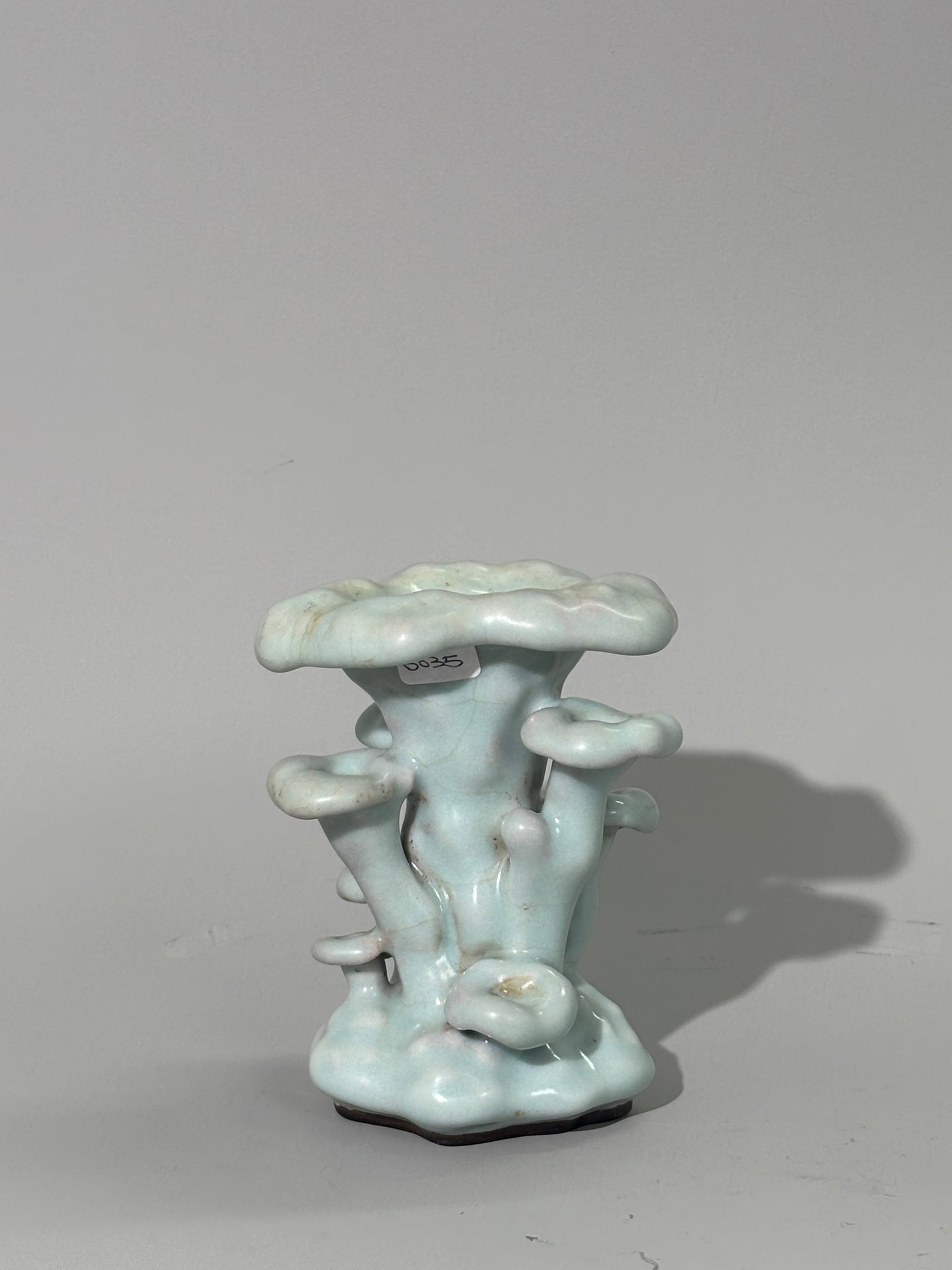 Chinese Guan Porcelain 8 Lingzhi Small Vase (1 of 6)