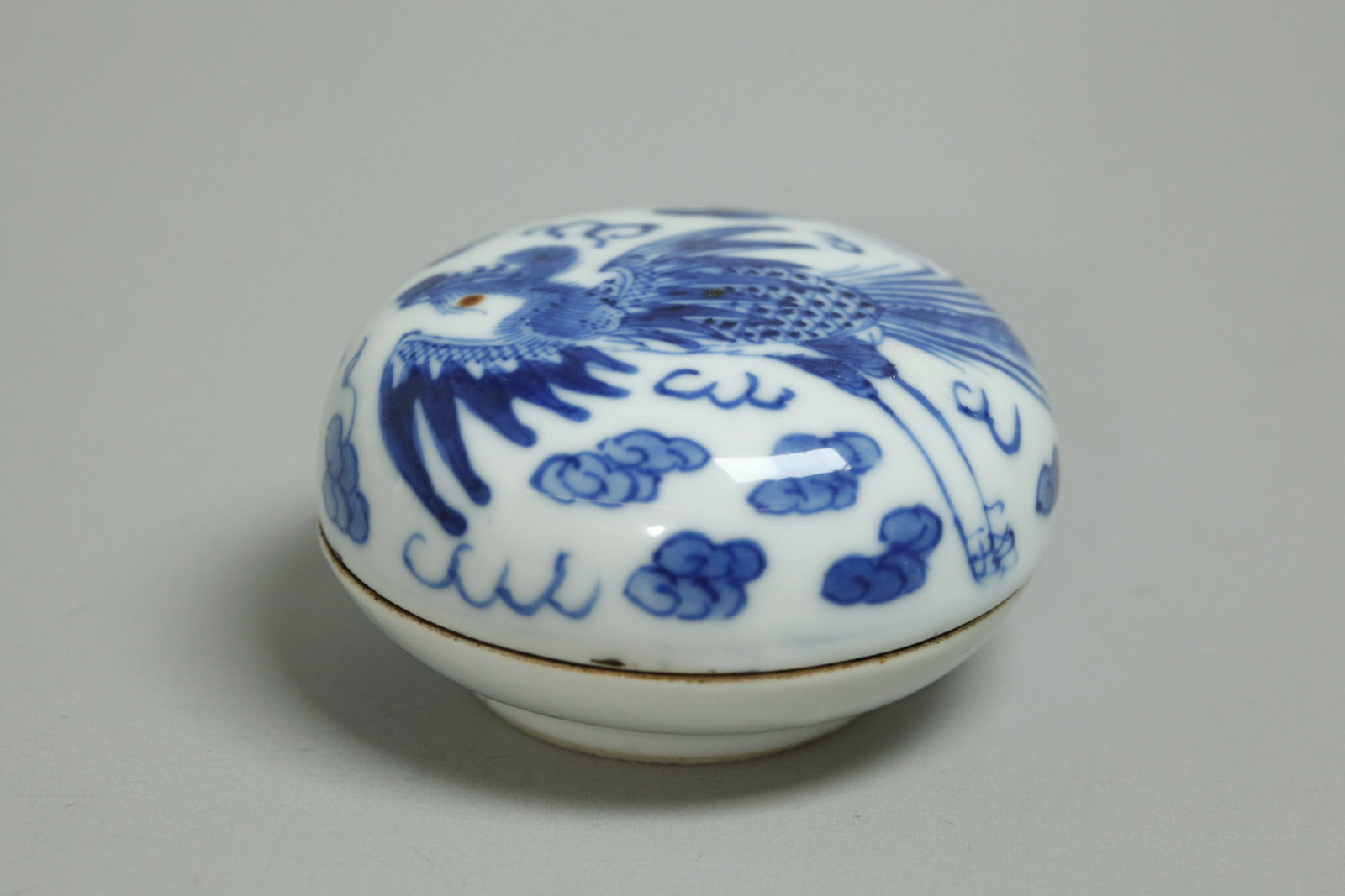 Chinese 19th C Blue & White Phoenix Seal Paste Box (1 of 5)