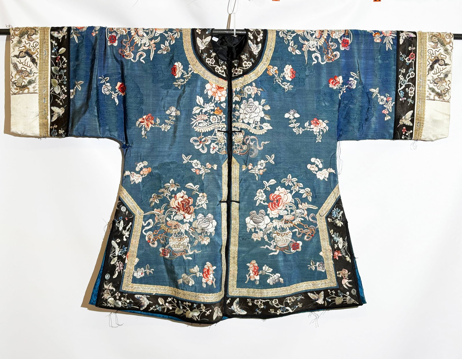 Chinese Qing Silk Blue Coat Black & White Borders (1 of 8)
