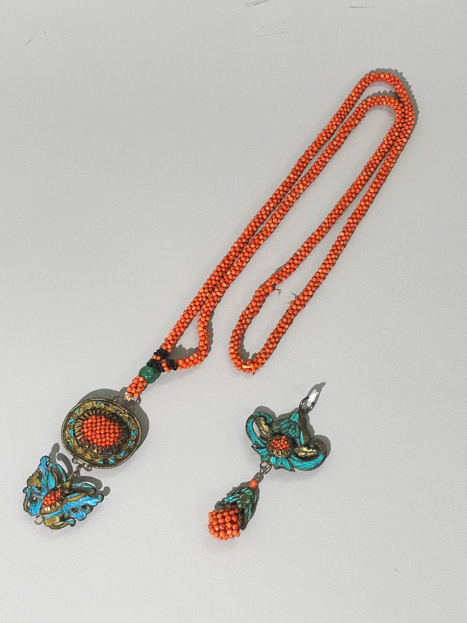 2 Chinese Feather & Coral Pendants, Rope Necklace (1 of 5)