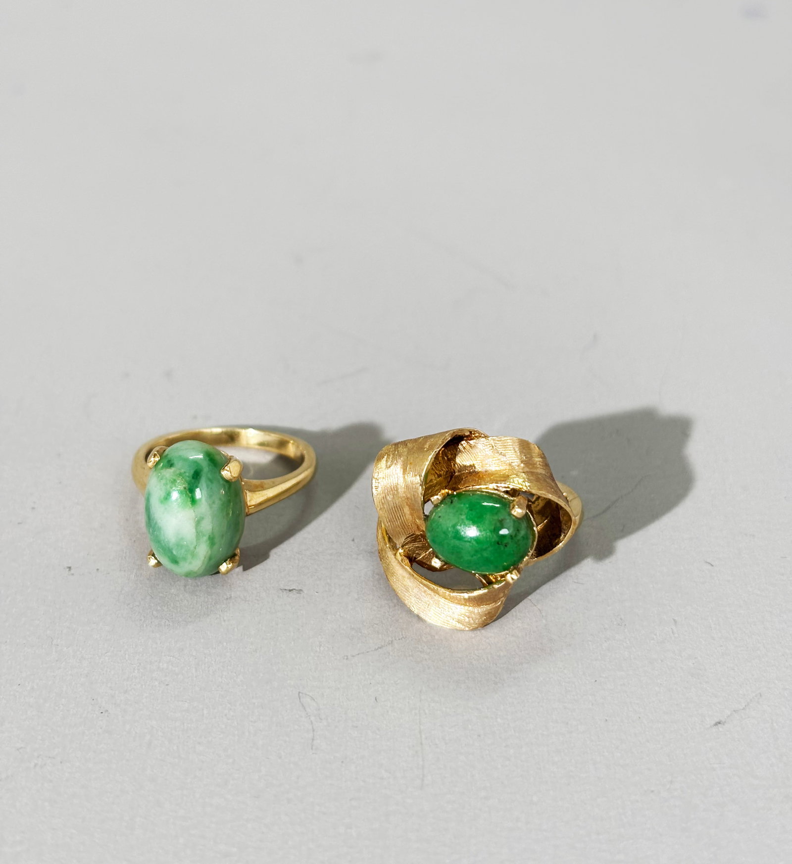 2 Chinese Oval Cabochon Jadeite 14K Gold Rings (1 of 4)