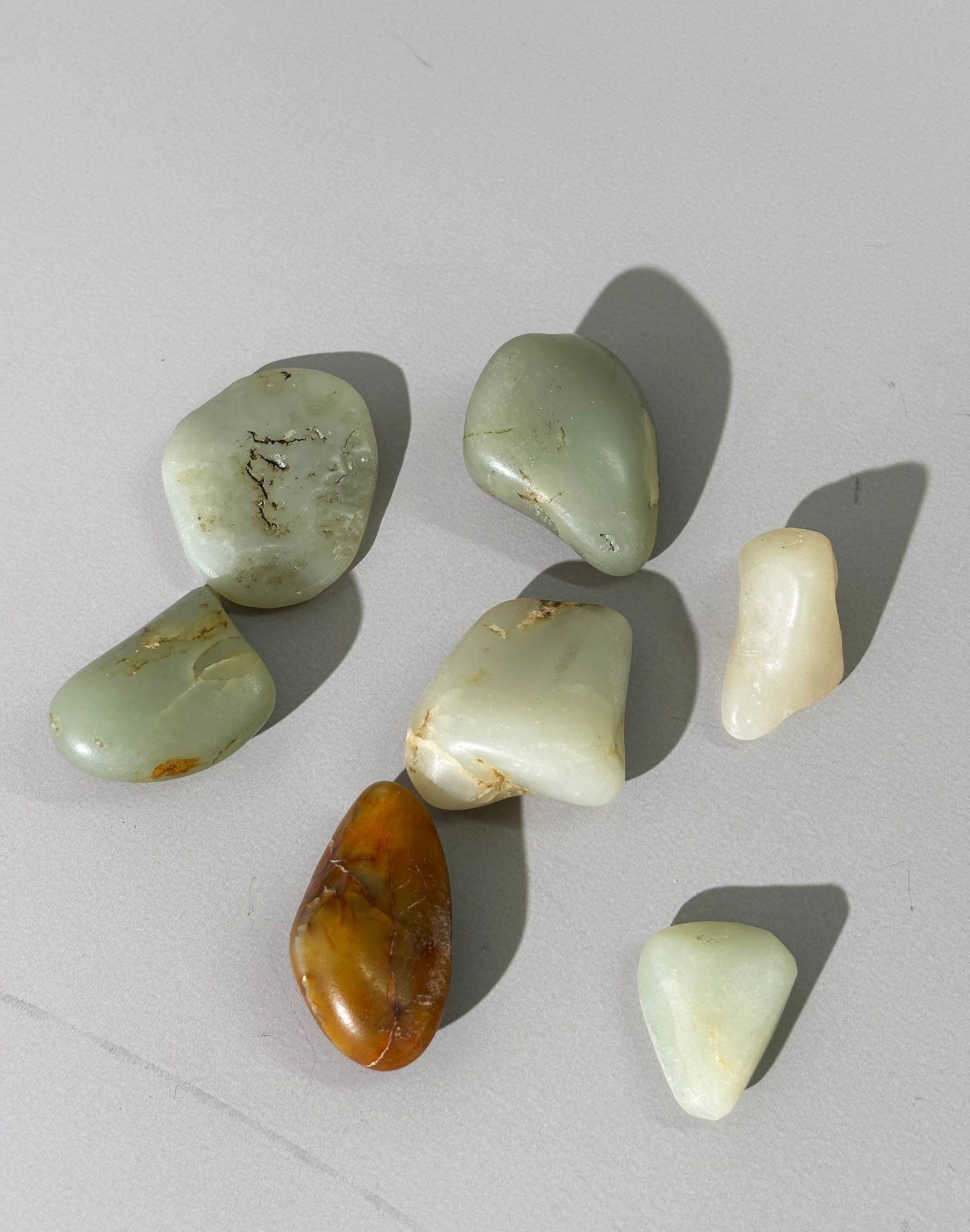 7 Small Chinese Russet To Celadon Jade Pebbles (1 of 4)