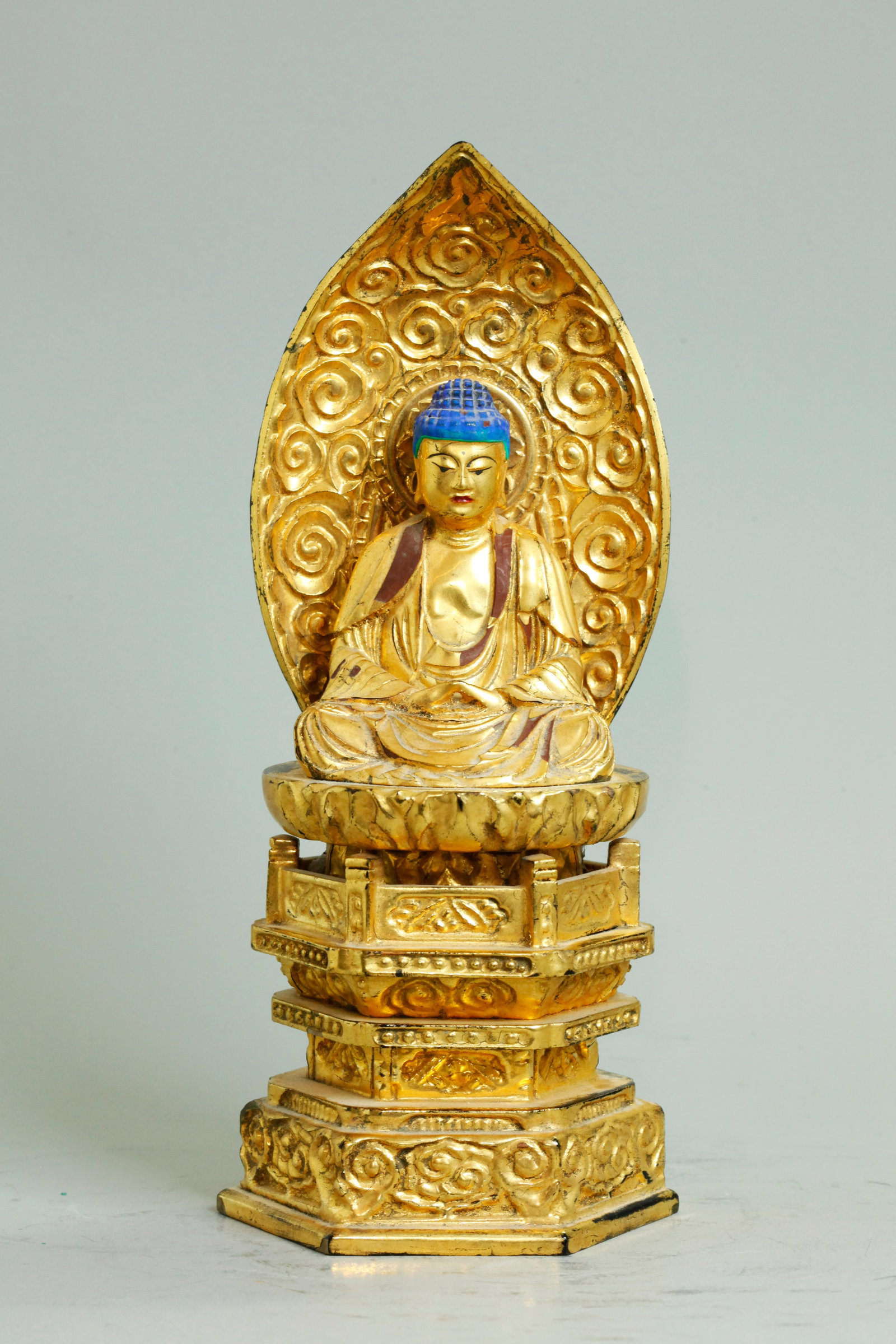 Japanese Gold Lacquer Meditating Buddha & Throne (1 of 5)
