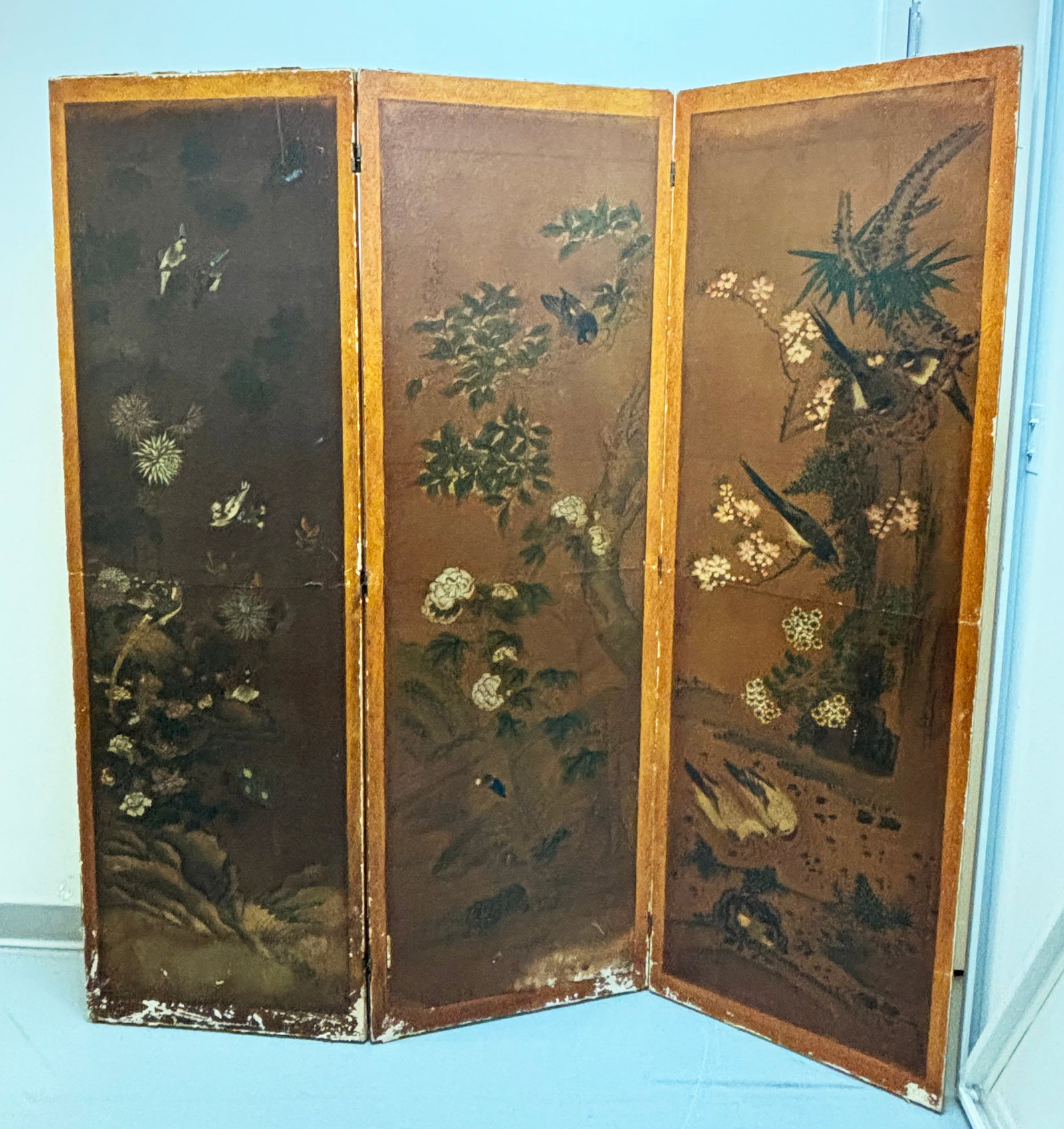 Antique Chinese Three-Panel Folding Floor Screen (1 of 9)