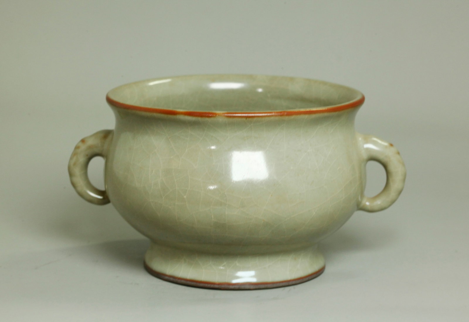 Chinese Guan-Type Celadon Crackle Round Censer (1 of 5)