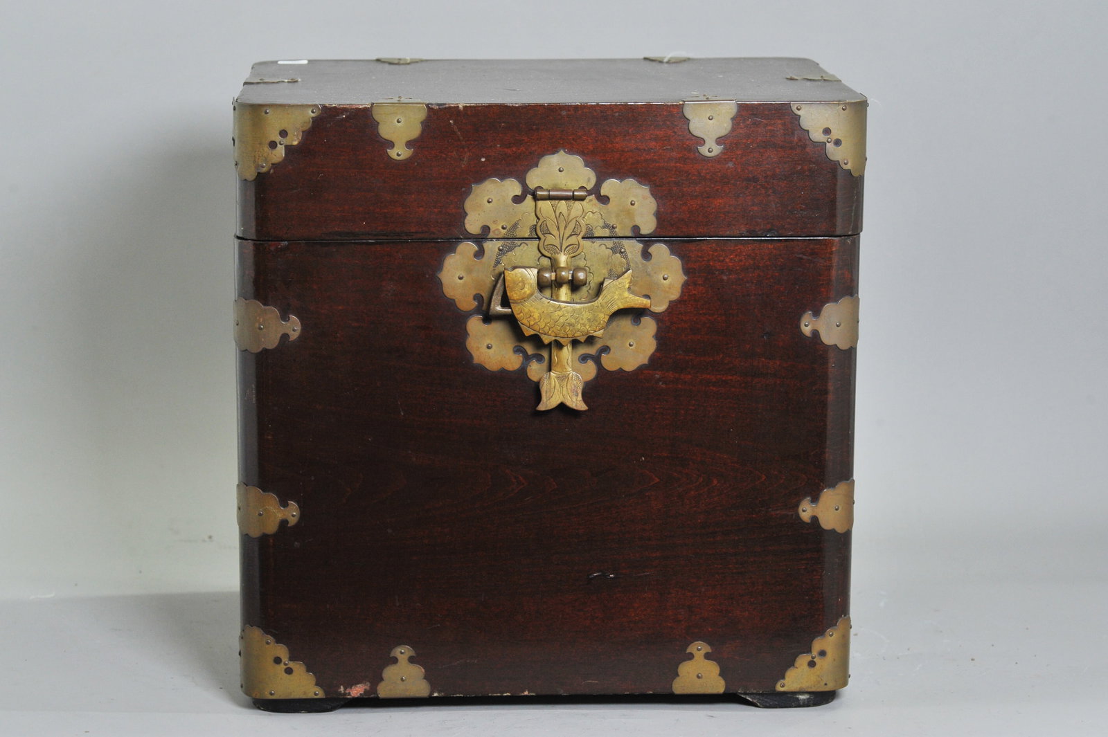 Korean Wood & Bronze Hat / Storage Box (1 of 7)