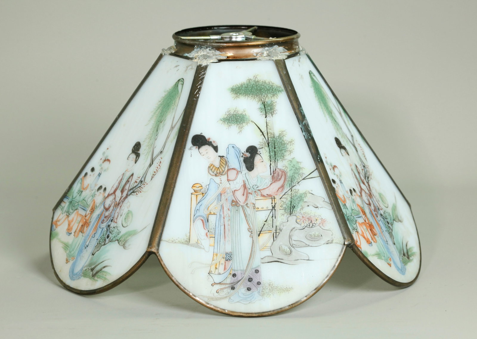 6 Panel Chinese Figural Peking Glass Lamp Shade (1 of 5)