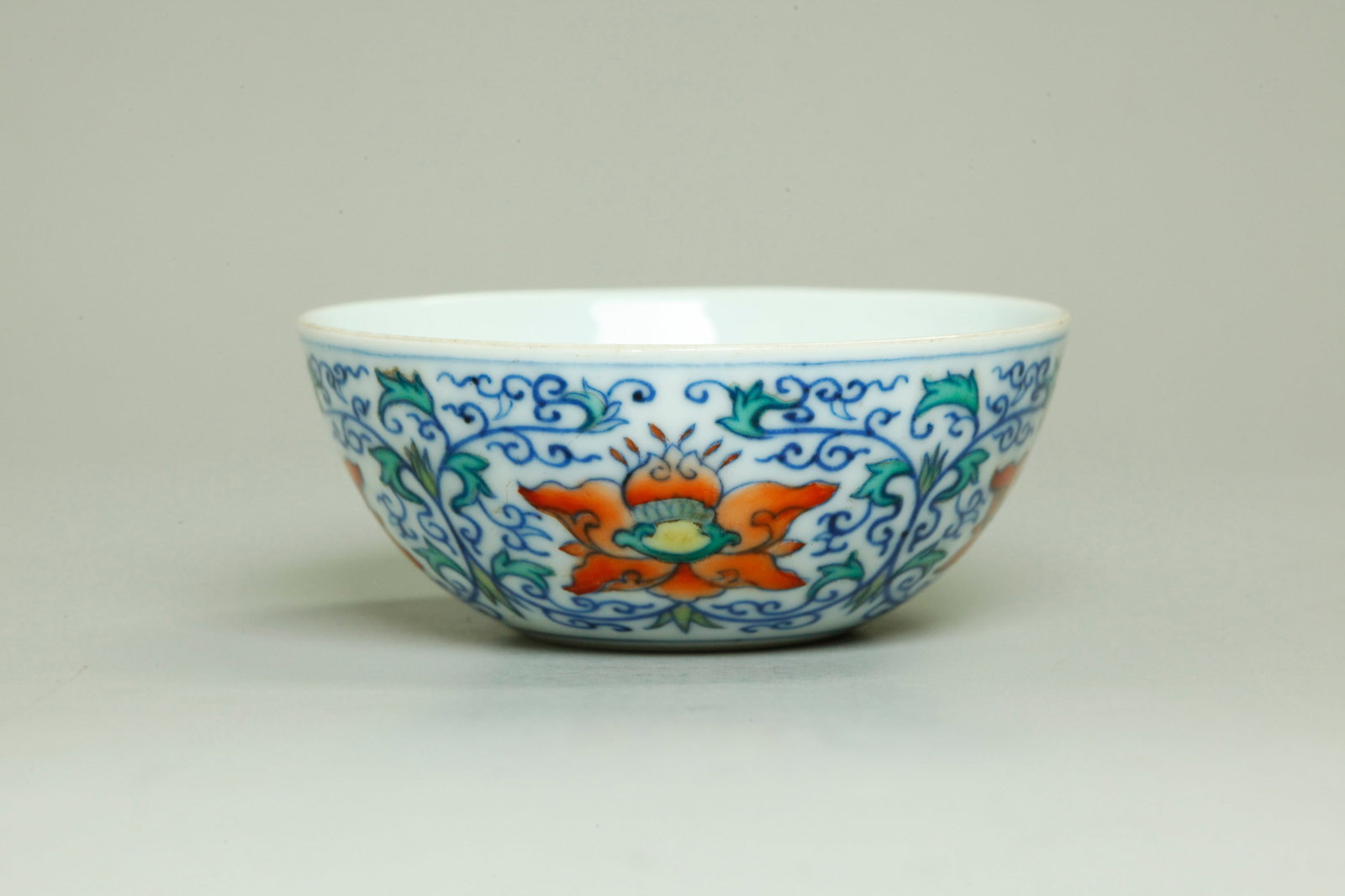 Chinese Doucai Enameled Porcelain Loaf Center Cup (1 of 5)