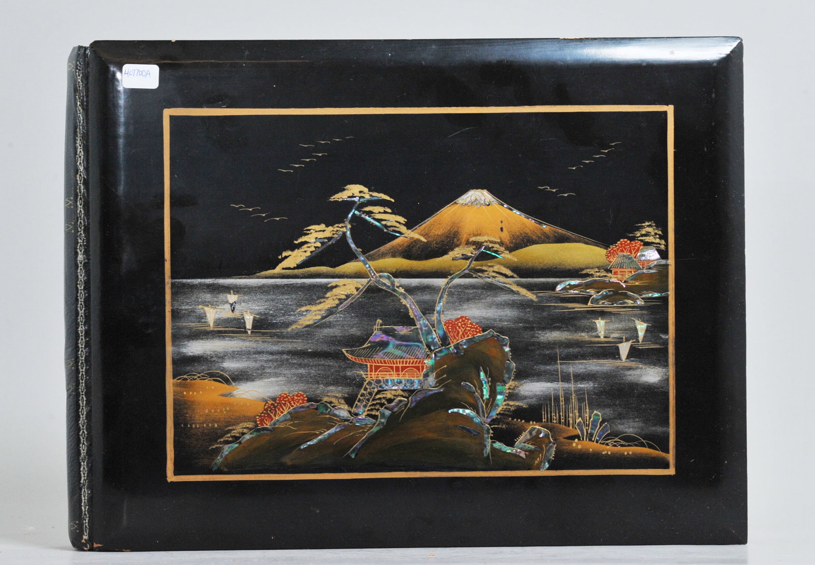 Lacquer Album 24 Pages Photos US GI Occupy Japan: Japanese Lacquer Mt Fuji Album of 24 Pages with numerous small instamatic Photos of US GI's in Occupied Japan 1945-1947, the images at first glued to both sides of the early pages and then tipped in w