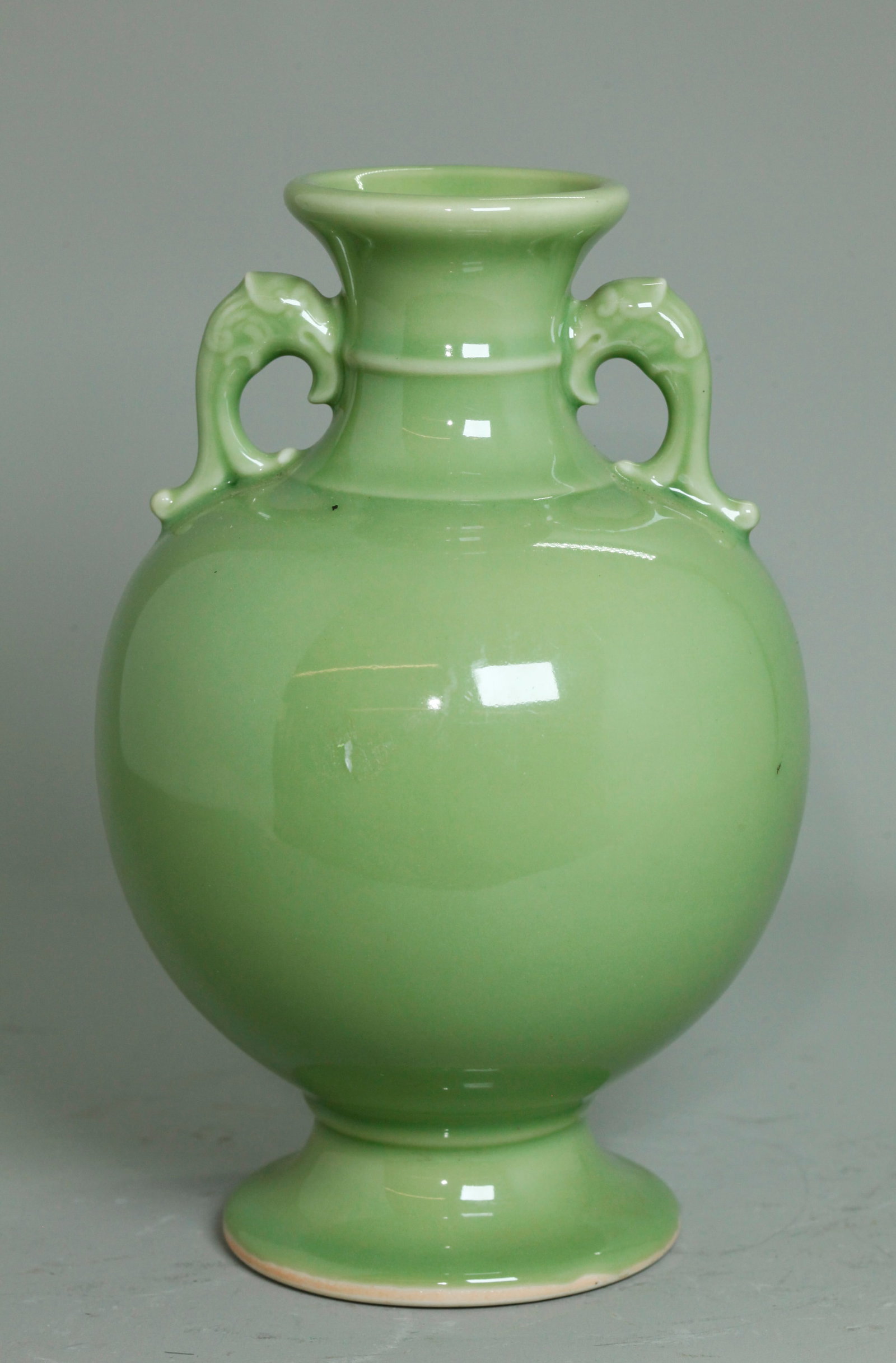 Fine Japanese Yellow-Green Celadon Porcelain Vase (1 of 5)