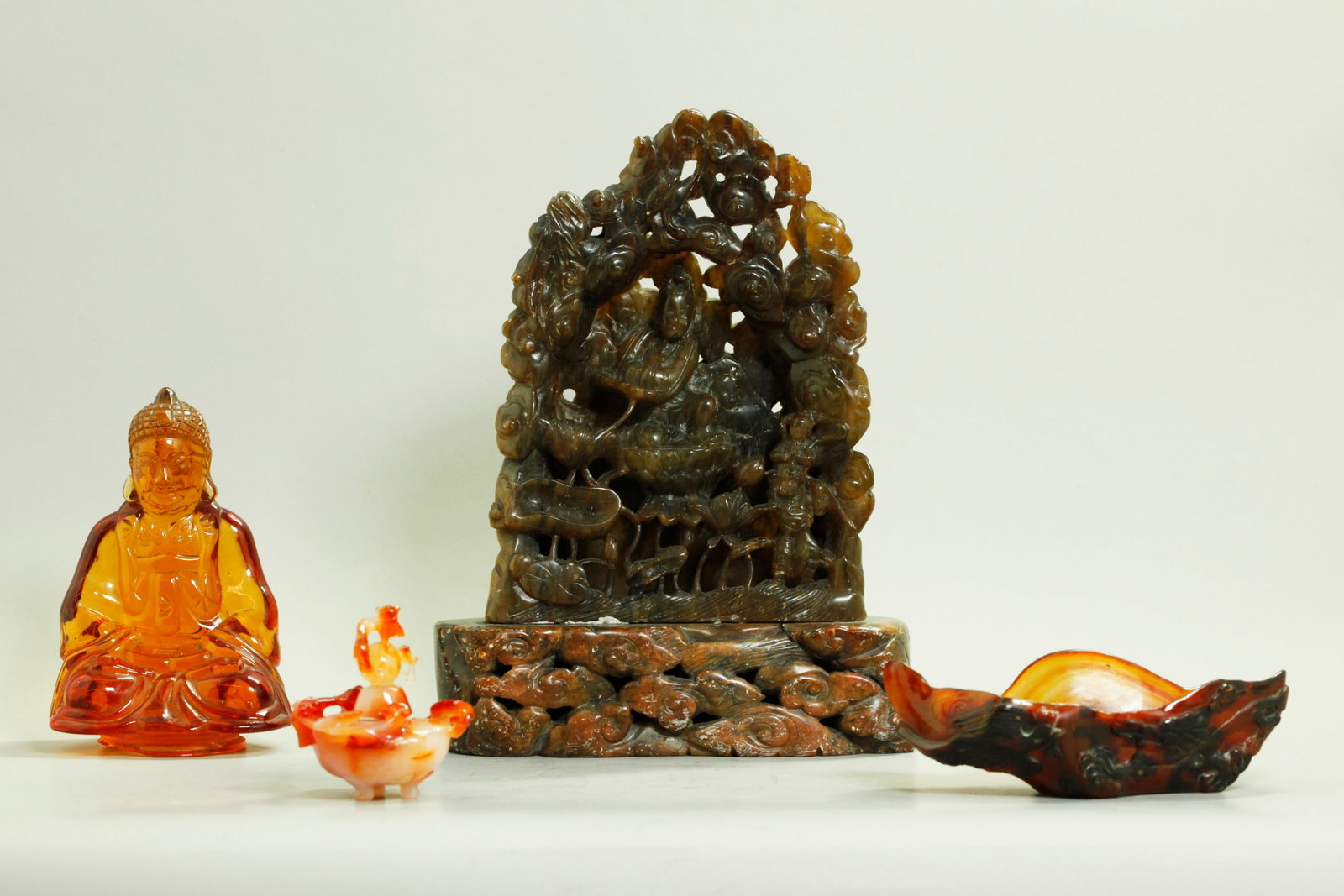 Lg Chinese Shoushan Soapstone Guanyin 2 Agates +1 (1 of 7)