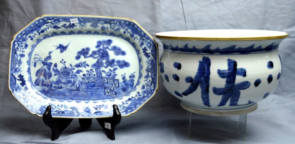 2 Chinese B & W Porcelains: 2 Chinese B & W Porcelains; the first, an 18th century small platter well painted in underglaze blue with a view of a garden. Good condition. Width 9 3/4 inches (25 cm.). The second an incense burner 
