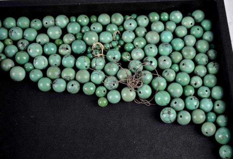 Good Group Antique Chinese Turquoise Beads (1 of 8)