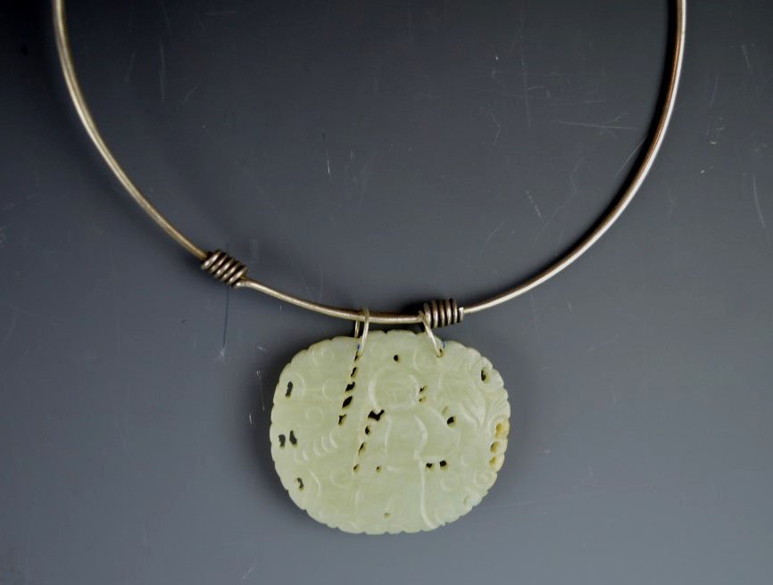 Lizzadro Collection Christie's Ming Jade Pendant: Provenance: Lizzadro Collection Chicago, Christie's New York: Ming Jade Pendant of Liuhai & Frog with Lizzadro Museum marks in white paint, now on a Child's Adjustable Silver Safety Necklace marked. G