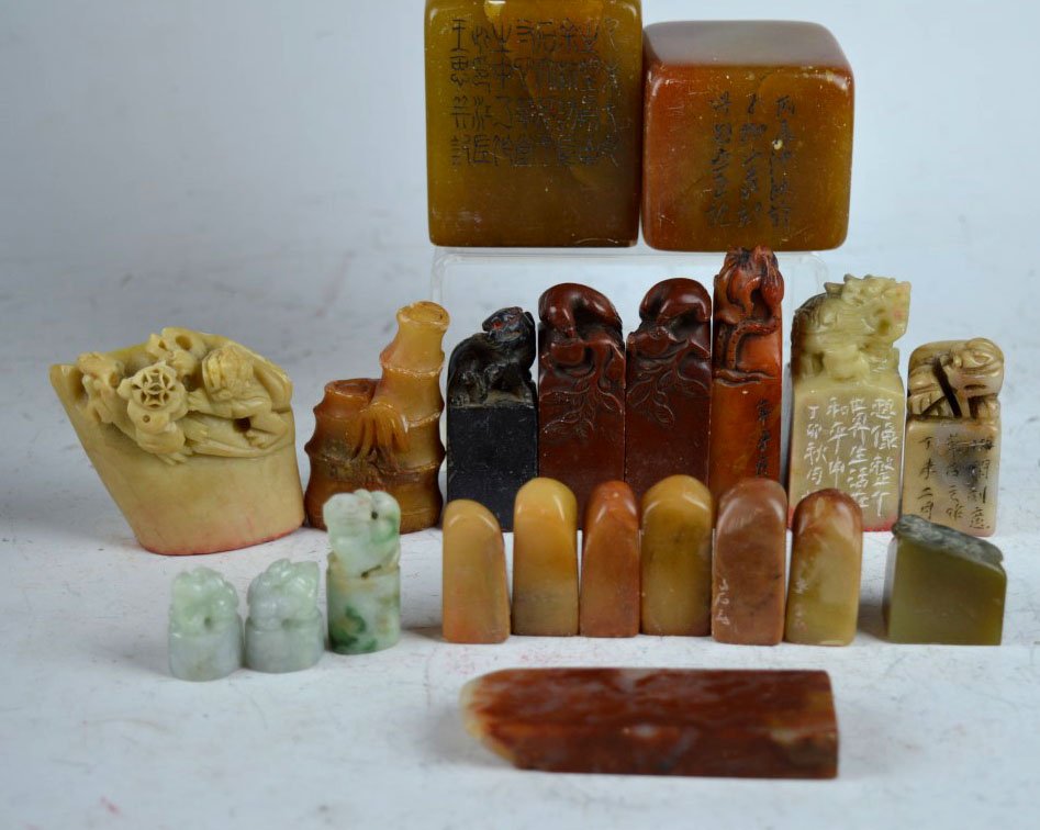 Group Chinese 18 Shoushan & 3 Jadeite Seals (1 of 10)