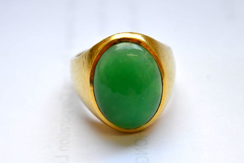Chinese Natural Green Jadeite18K Ring (1 of 8)