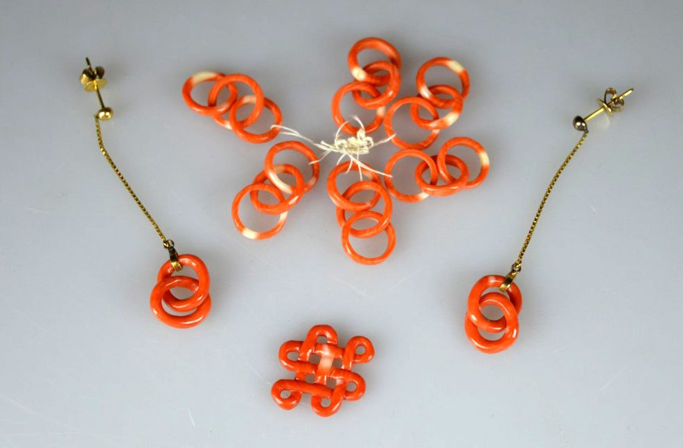 Chinese Coral 2 Double Rings, 6 Triple & Knot (1 of 7)