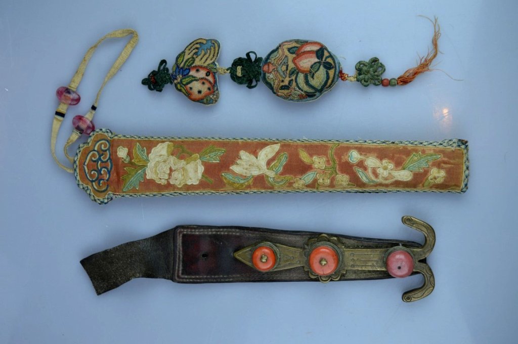 2 Chinese Silk Embroideries & Coral/Leather Strap (1 of 8)