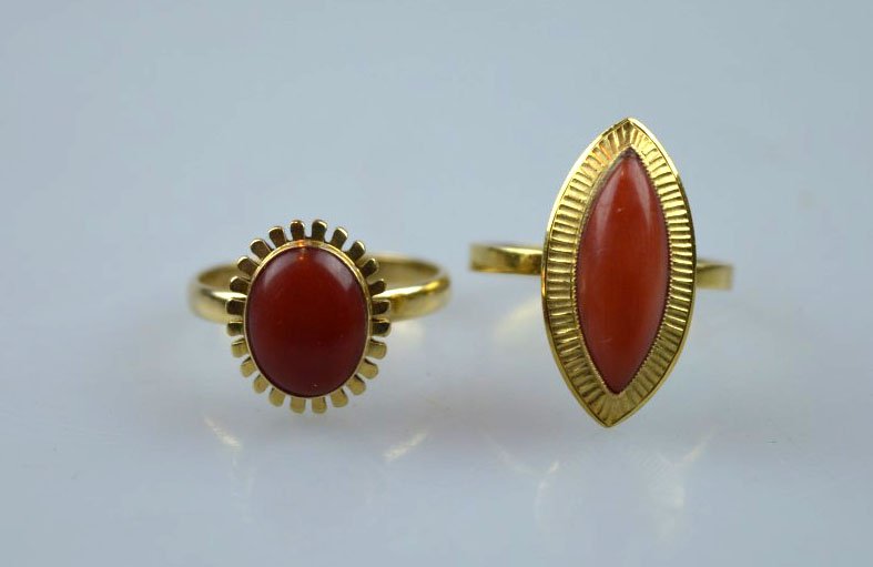 2 Antique Coral Rings in Gold (1 of 5)