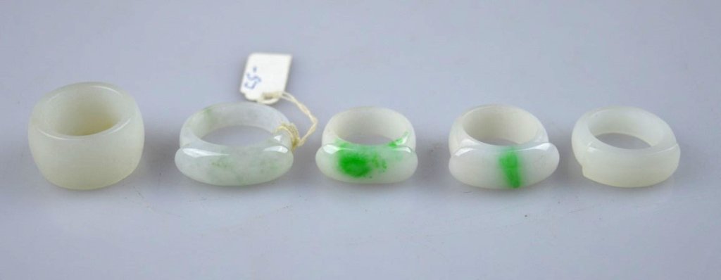 4 Chinese Carved Natural Jadeite,1 Jade Rings (1 of 7)