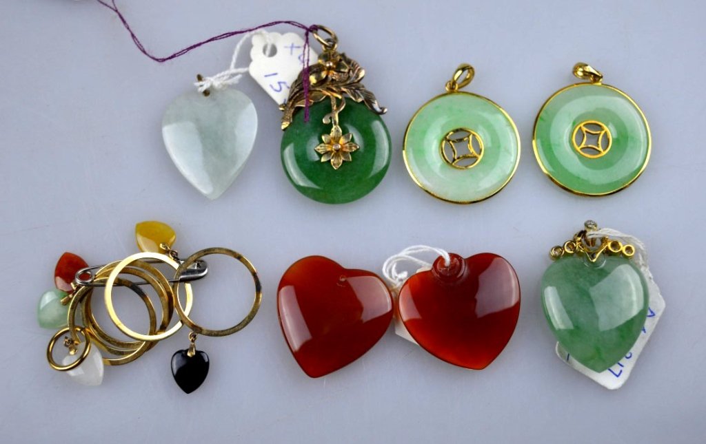 12 Chinese Carved Pendants, Natural Jadeite, Agate (1 of 7)