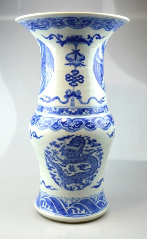 Large Chinese B & W Dragon & Phoenix Vase (1 of 9)