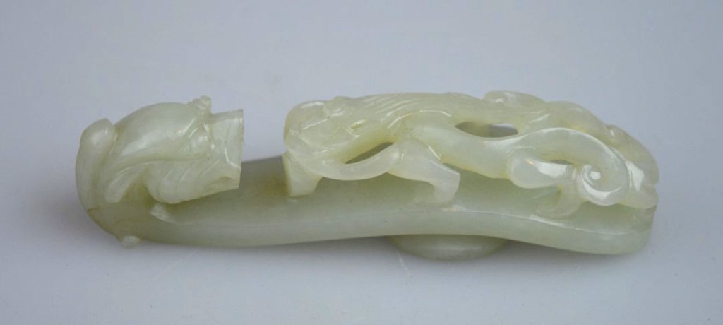 Qing Chinese White/Pale Green Jade Dragon Hook (1 of 7)