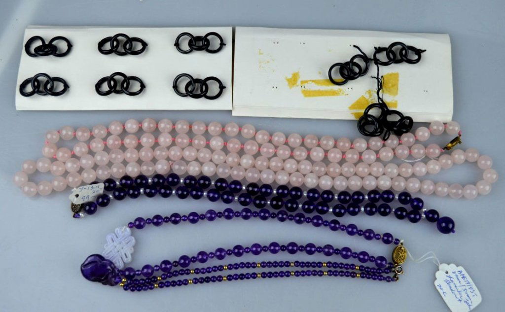 10 Onyx Triple Rings, Amethyst & Rose Quartz Beads (1 of 7)