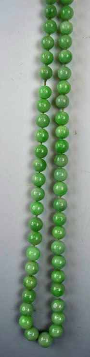 Fine Slightly Graduated Jadeite Bead Necklace (1 of 6)