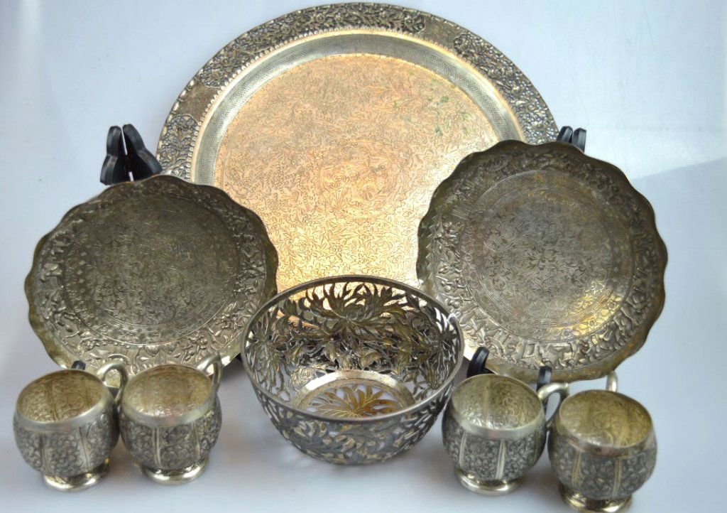 ***8 Pieces Chinese or Asian Engraved Silver (1 of 10)