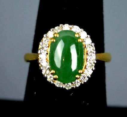 Green Jadeite ad Diamond Ring in Gold marked 14K (1 of 5)