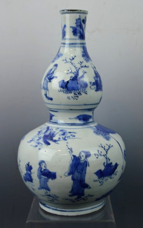 Rare Transitional Chinese Double Gourd Porcelain (1 of 10)