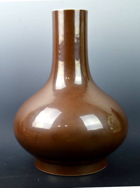 Late Qing Chinese Cafe-au-Lait Porcelain Vase (1 of 6)