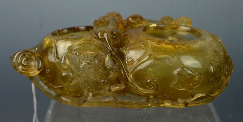 Qing Dynasty Chinese Carved Rock Crystal Water Pot (1 of 9)