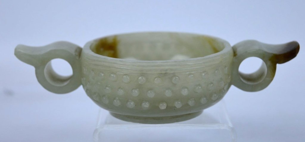 18th C Chinese Jade Cup (1 of 8)