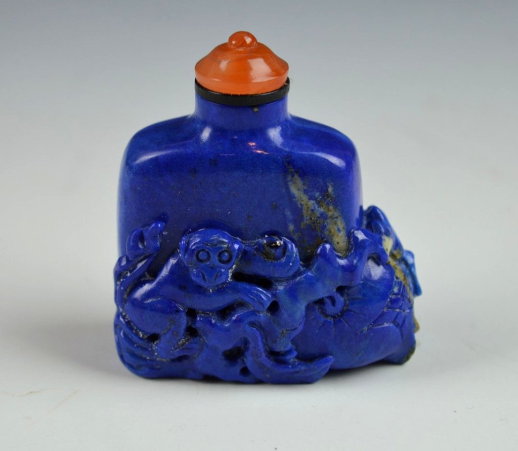 Chinese Carved Lapis Lazuli Snuff Bottle (1 of 7)