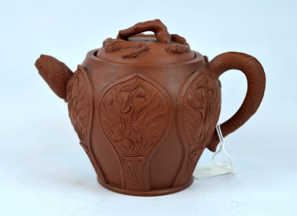 Rare Chinese Kangxi 17th C Yixing Teapot & Cover (1 of 9)