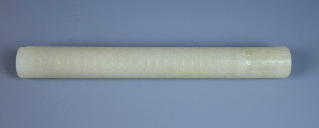 Rare 18th C Chinese White Jade Incense Container (1 of 7)