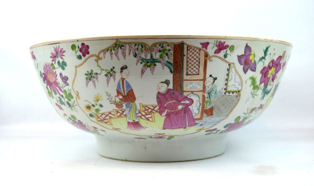 18th C Chinese Famille Rose Porcelain Punch Bowl (1 of 8)