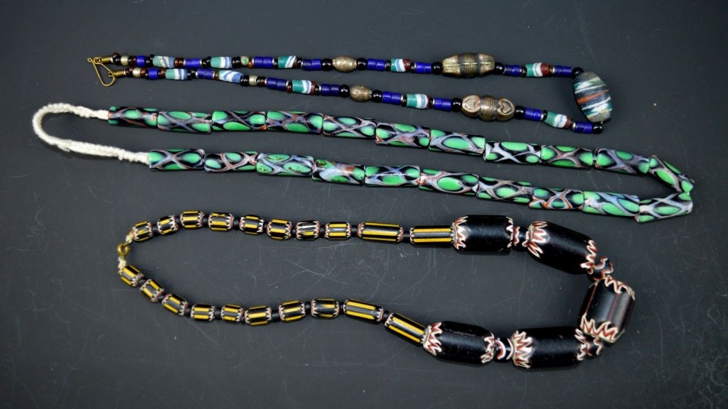 3 - Vintage Blown-Glass Trade Bead Necklaces (1 of 7)