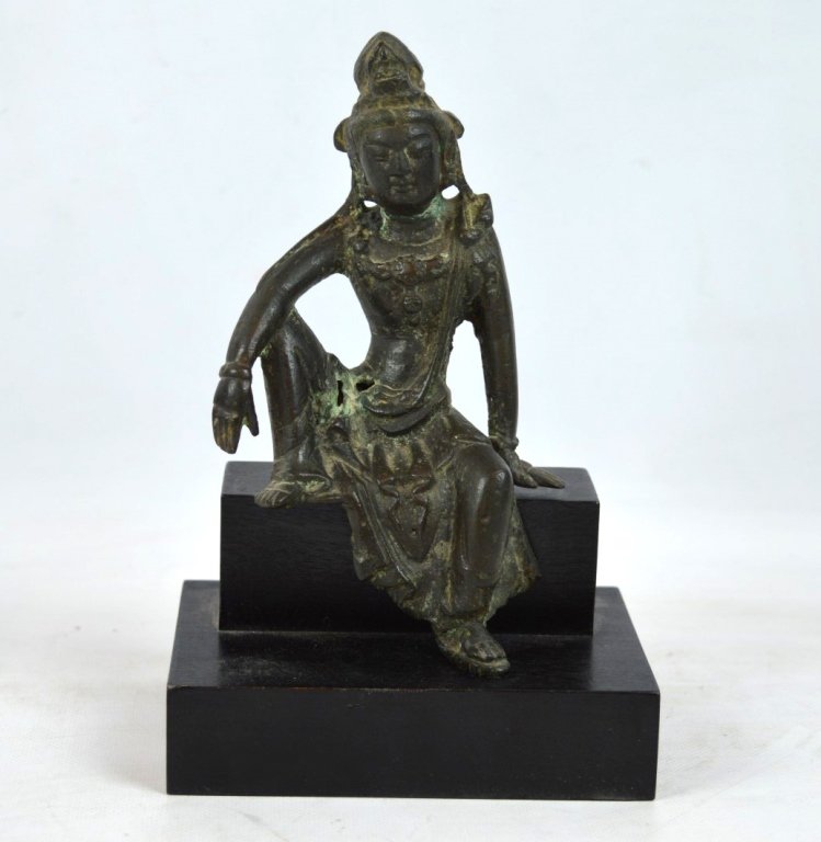 Ming or Earlier Chinese Bronze Royal Ease Guanyin (1 of 8)
