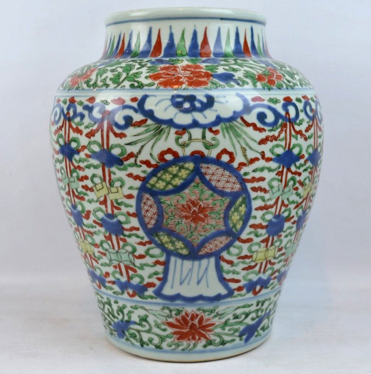 17th C Chinese Enameled & Blue Porcelain Jar (1 of 9)