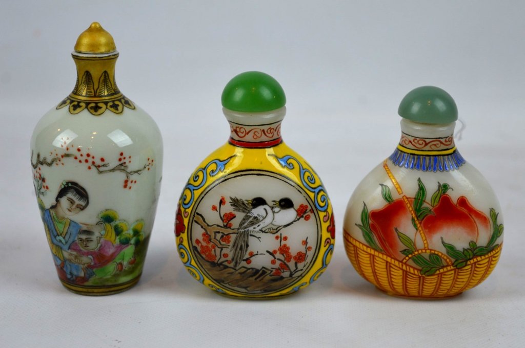 3 - Chinese Snuff Bottles 2 Glass, 1 Porcelain (1 of 4)
