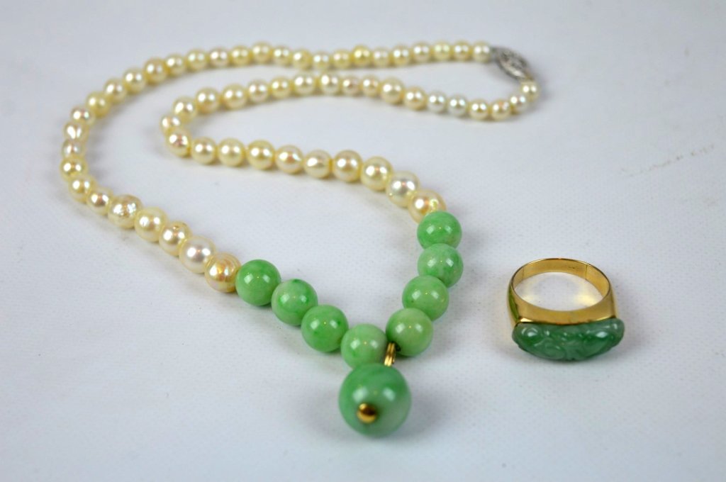 2 - Pieces Chinese Apple-Green Jadeite Jewelry (1 of 7)