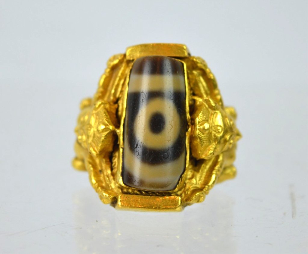 Antique Tibetan 1/2 Dzi Bead, High Carat Gold Ring (1 of 7)