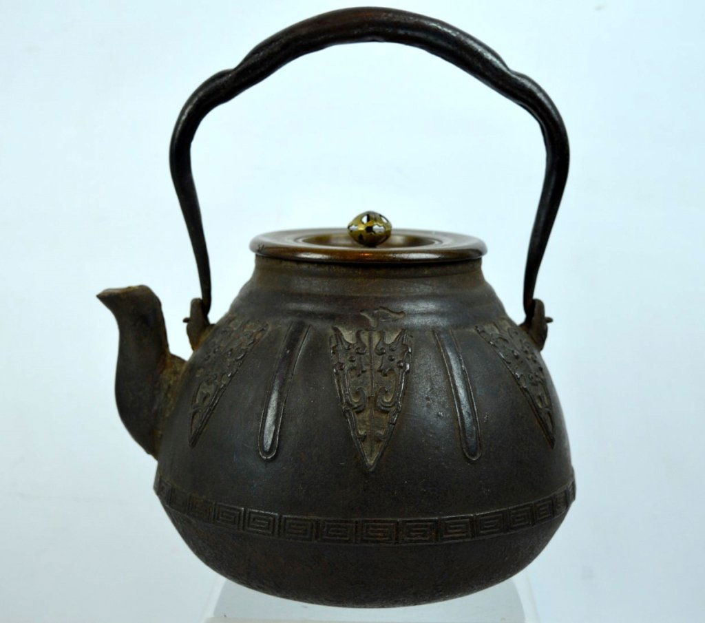 Good Japanese Iron Water Pot; Signed Bronze Lid (1 of 8)
