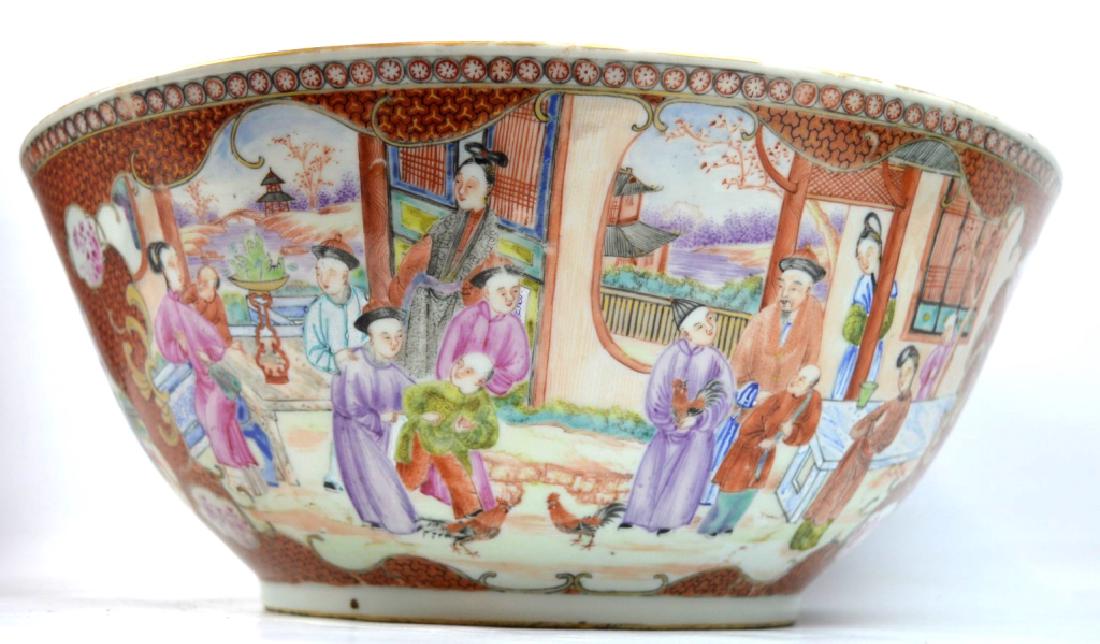 Fine Lg 18C Mandarin-Figure Chinese Porcelain Bowl (1 of 9)